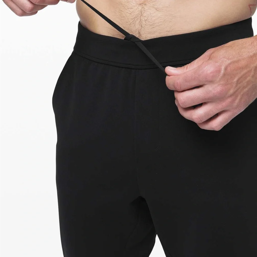 Lululemon‎ Men”s Intent 30” Jogger Black Small